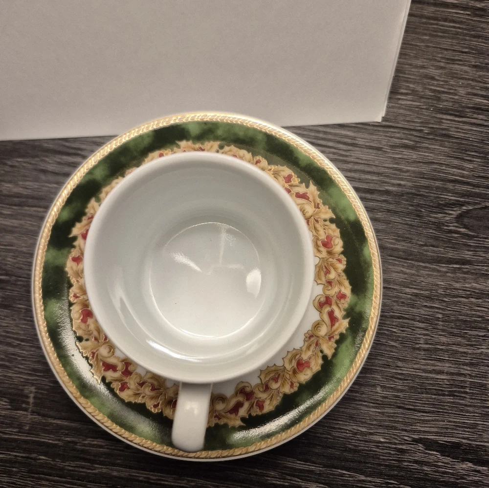 American Atelier Noel Tea cup And Saucer Porcelain
